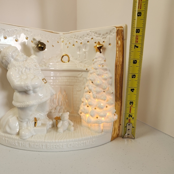 Santa Claus Christmas Eve Fireplace Light Up Lamp Vintage White Gold Decoration - Picture 9 of 12